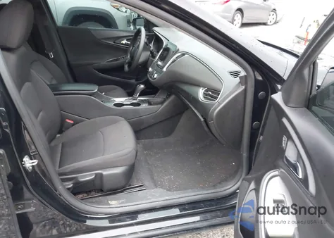 2019 Chevrolet Malibu Lt z USA, uszkodzony, nr VIN 1G1ZD5ST9KF123546